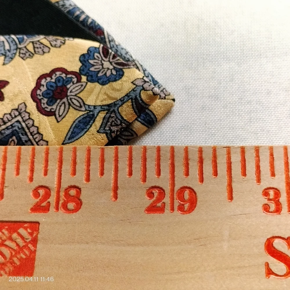 Tabasco Silk Jacquard Geometric Floral Necktie Padded Lined Yellow Whimsical